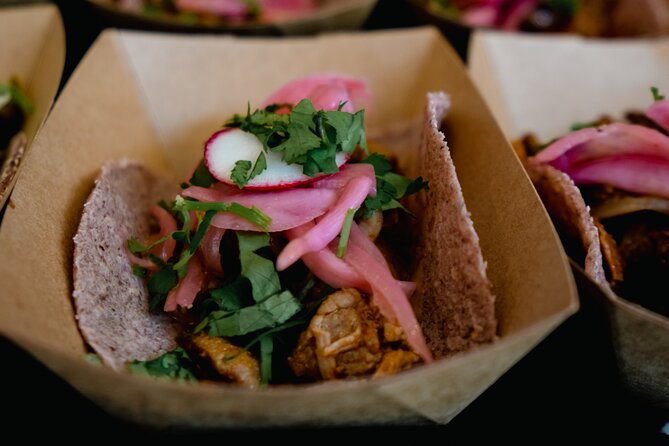 Snack Safari in Pike Place Market - Insider Tips for Navigating the Market