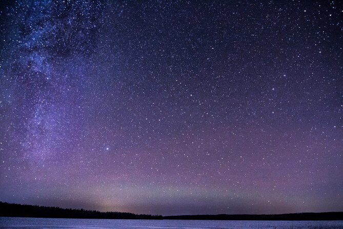 Snowshoe in the Northern Light Night - Exploring the Winter Wonderland on Snowshoes