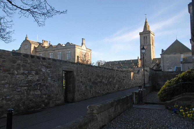 St. Andrews Scenic Stroll: A Walking Exploration - Historical Landmarks