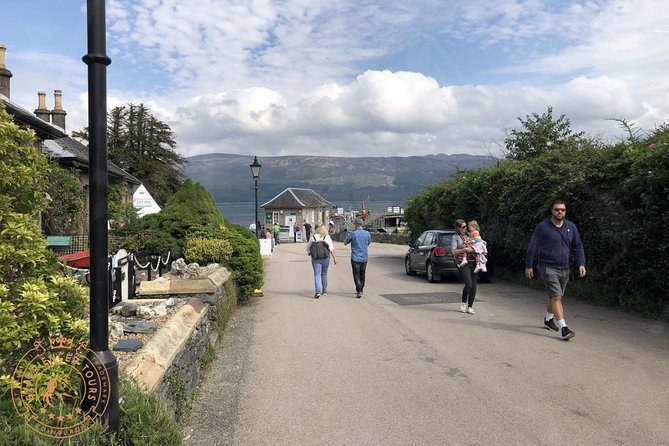Stirling Castle and Loch Lomond Full-Day Private Tour in a Premium Minivan - Pricing and Booking
