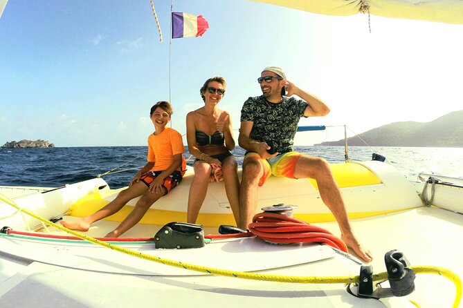Stroll and Initiation to Sailing in the Baie Des Saintes - Common Questions