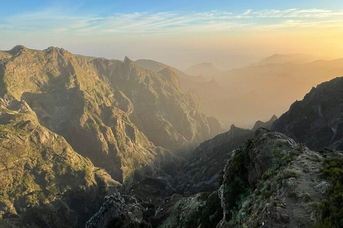 Sunrise Self-Guided Hike From Pico Do Arieiro to Pico Ruivo - Booking Information