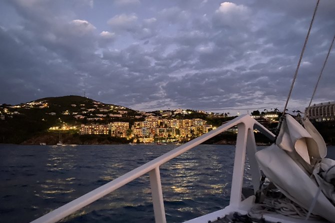 Sunset & Harbor Lights Dinner Sail From the Marriotts Frenchmans Cove - What to Expect