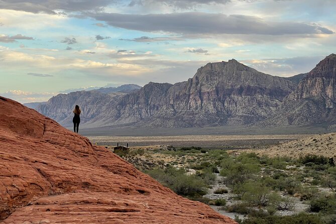 Sunset Hike and Photography Tour Near Red Rock With Optional 7 Magic Mountains - Cancellation Policy and Refund Information