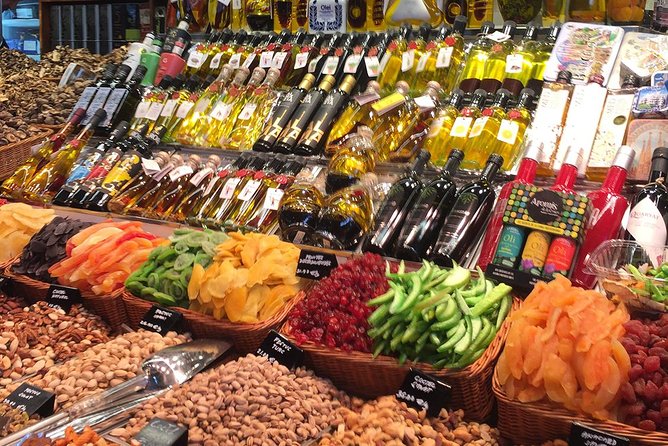 Taste of Barcelona Tour: Barcelonas History & Food Tasting Experience - Historic Landmarks