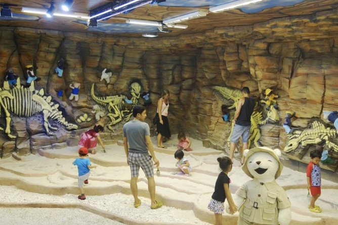 Teddy Bear Museum - Teddy Bears in Cultures Worldwide
