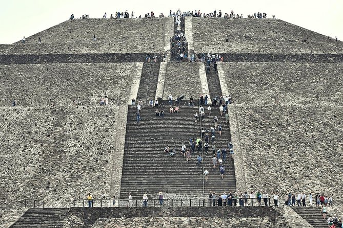 Teotihuacan Piramids and Shrine of Guadalupe Without Lunch From Mexico City - Cultural Significance of Teotihuacan Pyramids
