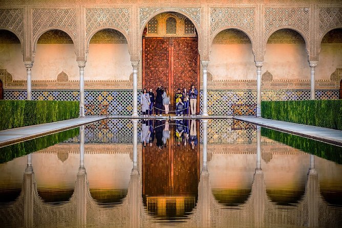 The Alhambra Palace: Self-Guided Audio Tour on Your Phone (Without Ticket) - Requirements and Tips