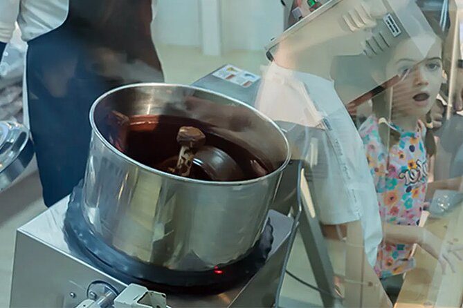 The Chocolate Wonderland Experience in Dubai With Site Tour - Cancellation Policy and Contact Information
