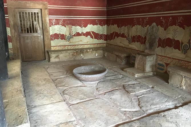 The Palace of Knossos With Optional Skip-The-Line Ticket - What To Expect on the Tour