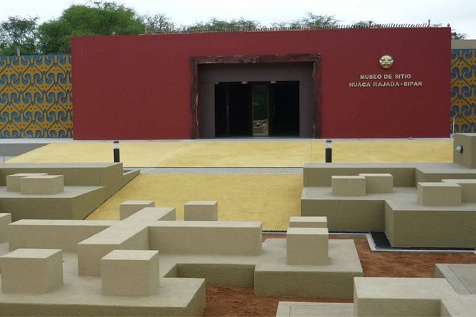 Tomb of the Lord Of Sipan & Site Museum Day Tour - Site Museum Exhibits