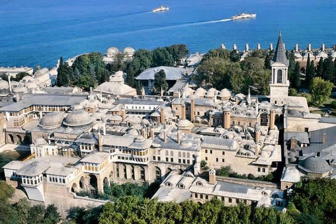 Topkapi Palace and Harem Guided Tour With Skip-The-Line Tickets - Positive Feedback on Guide and Experience