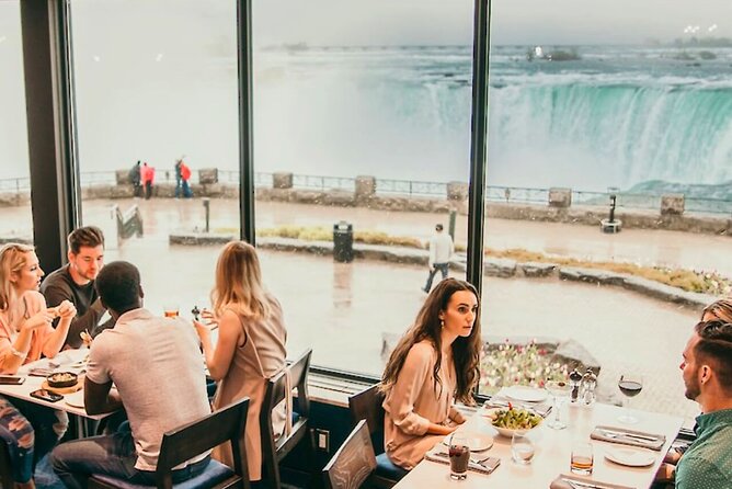 Toronto: Niagara Falls Festival of Lights All Inclusive Tour - Inclusions