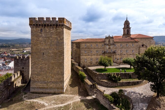 Tour From Santaigo to Ribeira Sacra With Boat Trip - Explore the Ribeira Sacra Region