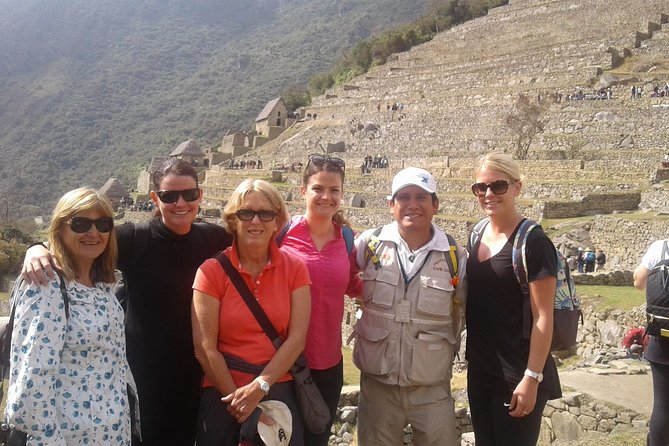 Tour in Machupicchu in Group From Aguas Calientes. - Whats Included in the Tour