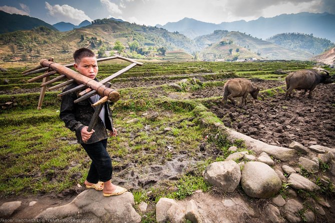 Tour to the North : 1 Day Group Tour to Ta Phin Village - Questions, Pricing, and Additional Information
