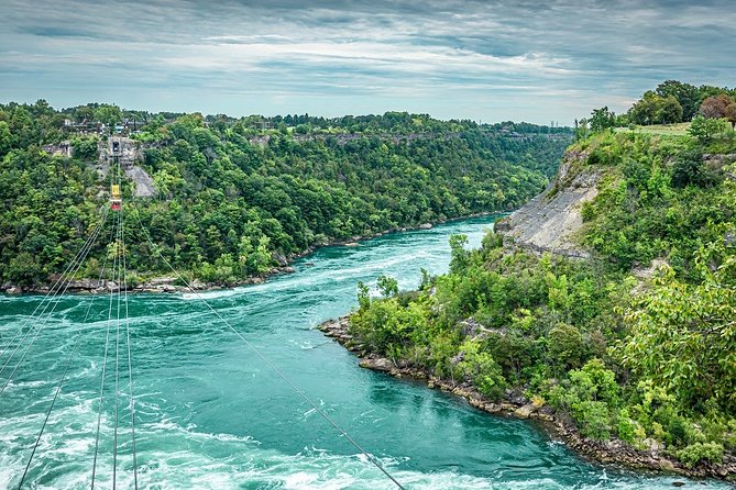 Transfer Niagara Falls, Canada to Toronto, Canada (Downtown) - Disappointing Review From Marthajo_H
