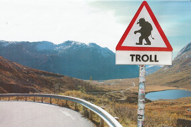 Trollstigen Highlights Adventure Tour in First Class With Lunch - Captivating Multimedia Experience