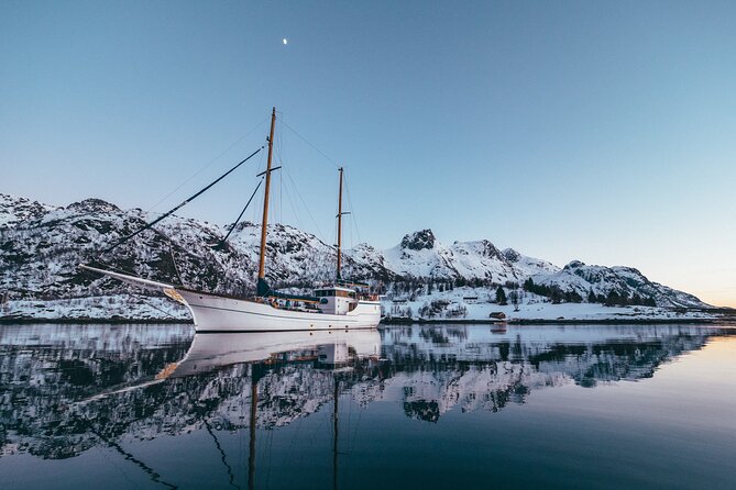 Tromso Luxury Sailing Yacht Polar Fjord Cruise With Lunch - What To Expect