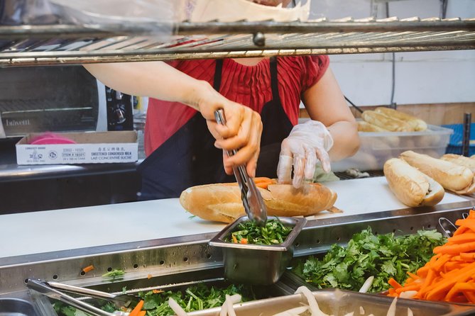 Under the Surface of Montreals Chinatown: Guided Food Walking Tour - Experience the Vibrant Chinatown Neighborhood