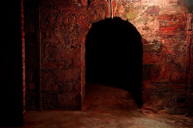 Underground Walking Tour in Edinburgh - Tour Itinerary
