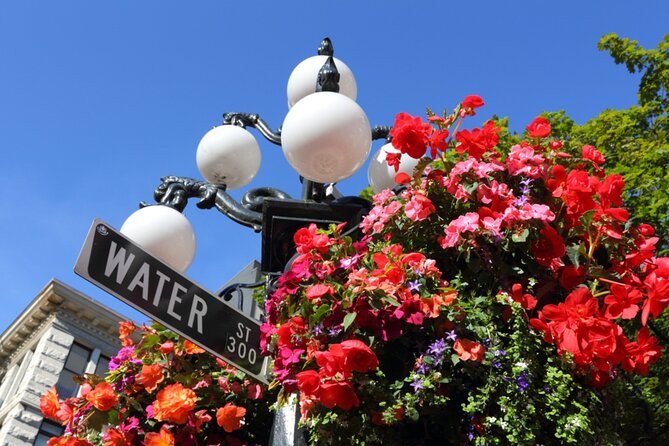 Vancouver: Gastown Private Smartphone Scavenger Hunt Game - Traveler Photos
