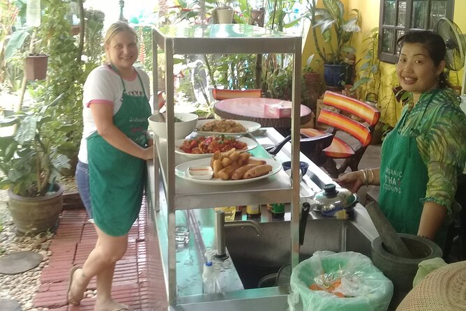 Vegetarian Organic Thai Cooking Class and Market Tour in Phuket - Reviews and Support