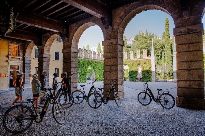 Verona Panoramic E-Bike Tour With Spritz - Inclusions