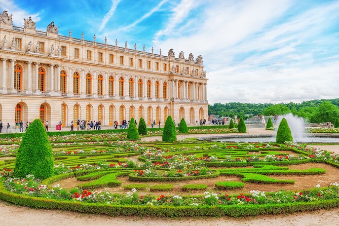 Versailles Palace & Gardens Priority Access Guided Tour From Versailles - Visitor Experience
