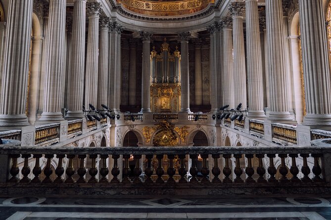 Versailles Place With Whole Estate and Audio Guide - Audio Guide Features and Benefits