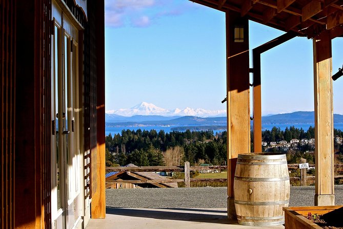 Victoria Boutique Winery Experience Tour - Overview of Saanichs Beverage Scene