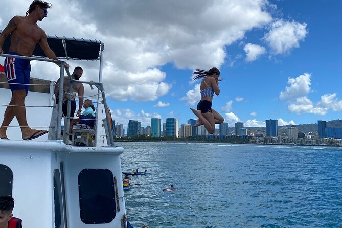 Waikiki Catamaran Cruise With Snorkeling and Paddling  - Oahu - Positive Feedback