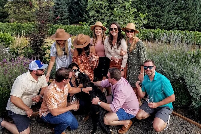 Willamette Valley Pinot Noir & Wood Fired Pizza Pairing Tour - Vineyard Visits and Wine Tastings