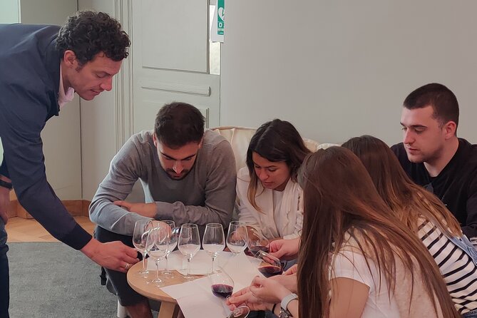 Wine Masterclass & Tasting Workshop in Bordeaux - Meeting and Pickup