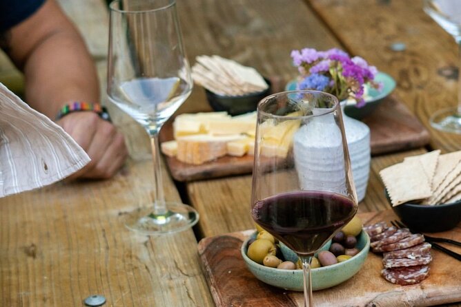 Wine Pairing Fundamentals With Napa Sommelière - Exploring Napa Valleys Wine Varietals