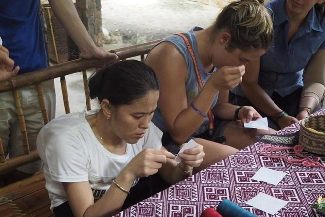 Workshop Mai Chau,VietNam-Cultural&Organic Weaving,Dyeing,Embroidery Experience - Visitor Support and Assistance