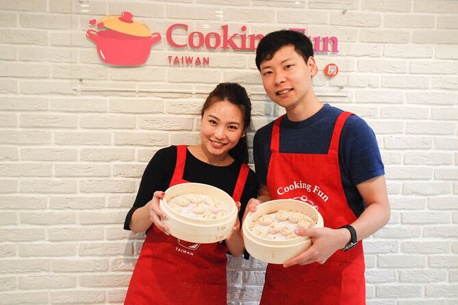 Xiao Long Bao, Chicken Vermicelli With Mushroom and Sesame Oil, Tofu Strips Salad, Bubble Milk Tea. - CookingFun: Traditional Taiwanese Cooking Class