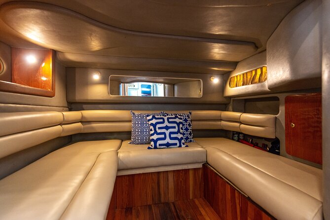 Your Own Private Luxury Yacht Experience in Cabo - Features and Amenities of the Yacht