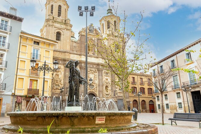 Zaragoza Scavenger Hunt and Sights Self-Guided Tour - Traveler Recommendations and Limitations