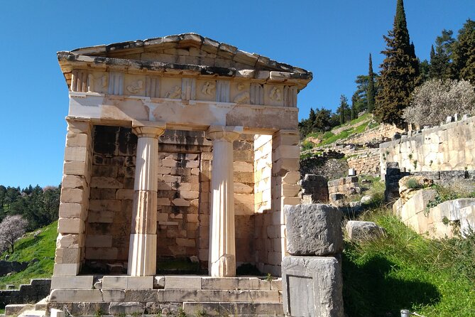 4-Day Most Popular Greek Sites: Nafplio, Olympia, Delphi, Meteora - Day 1: Arrival in Nafplio