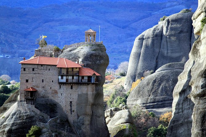 4-Days: Meteora, Delphi, Ioannina Lake City & Best of Greek Villages Experience - Meals