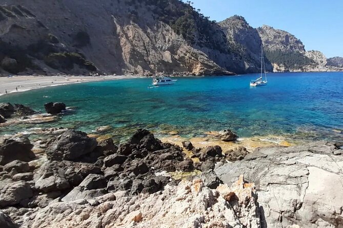 4 Hour Boat Adventurer Excursion With Drinks, Snack & Snorkelling - Good To Know