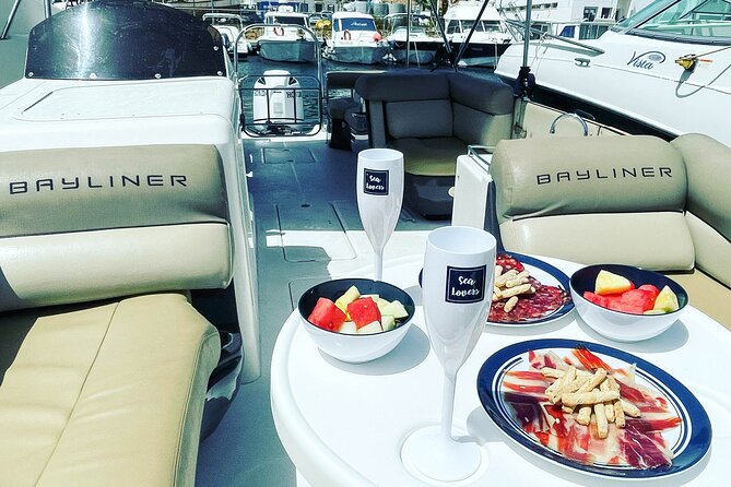 4 Hour Boat Ride in Jarana on the Bayliner Element XR7