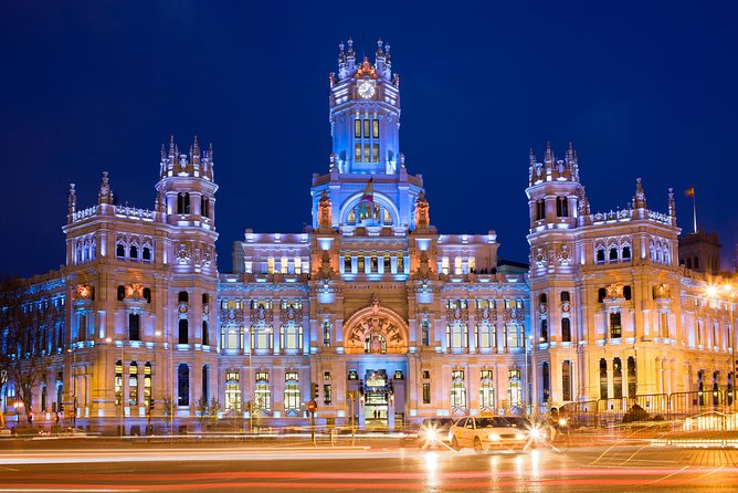 4-Hour Private Night Walking History and Madrid Life Tour: Custom Tour