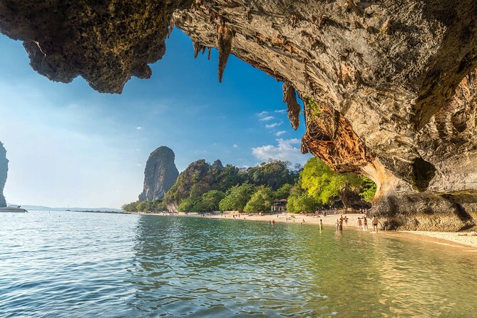 4 Islands Day Trip in Krabi via Speedboat