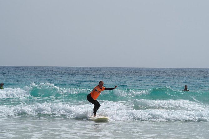 1-Day Surfing Course in Northern Fuerteventura - Weather Conditions