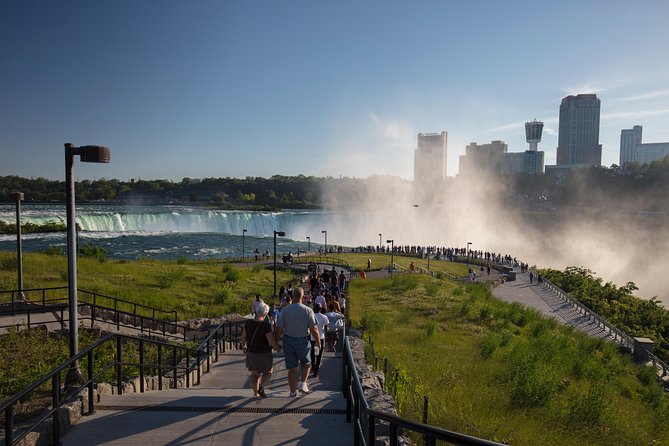 2-Day Niagara Falls and Tannersville Outlet Shopping Tour From New York by Bus - Staff and Canadian Side Experience