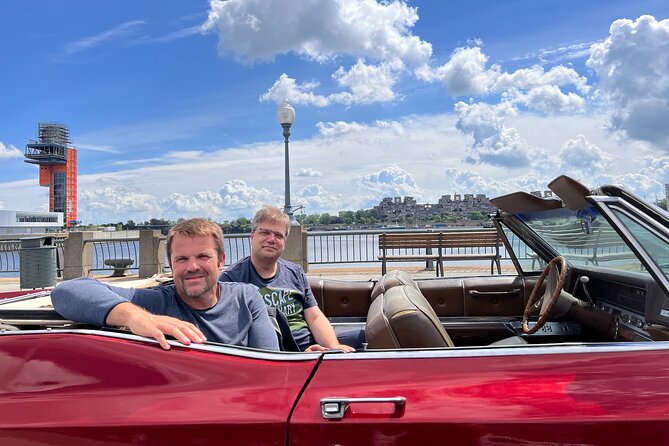 2 Hour Tour of Montréal in Vintage Convertible Cadillac Murals in Le Plateau - Pricing and Cancellation Policy