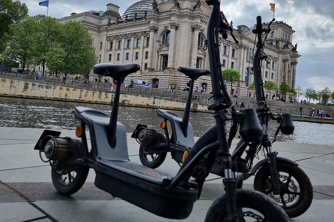 2 Hours E-Scooter Tour - The Sum Up
