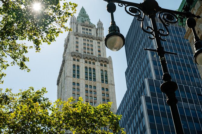 2 Hours Unofficial Succession Walking Tour in New York - Cancellation Policy